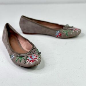Franco Sarto Roland ballet flats embroidered grey gray suede 8.5